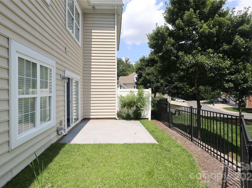 12321 Aquitaine Street, Charlotte, NC 28277.  MLS# CAR4269737, YatesRealty ID 20181. 