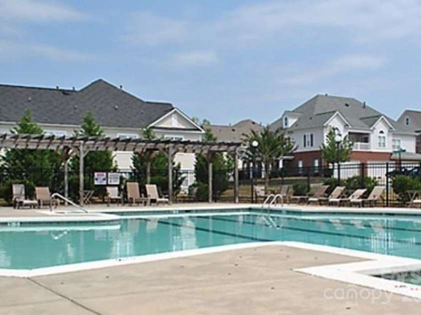 12321 Aquitaine Street, Charlotte, NC 28277.  MLS# CAR4269737, YatesRealty ID 20181. 