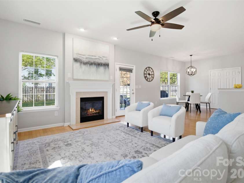2141 Bluebonnet Lane, Matthews, NC 28104.  MLS# CAR4353561, YatesRealty ID 20181. 