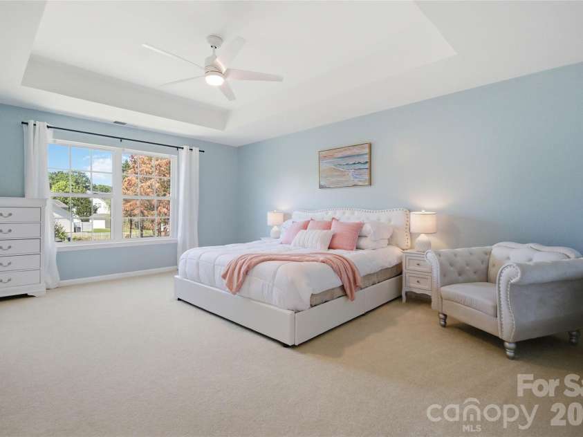 2141 Bluebonnet Lane, Matthews, NC 28104.  MLS# CAR4353561, YatesRealty ID 20181. 