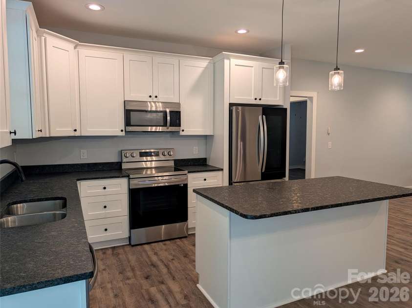 1329 Columbus Street, Albemarle, NC 28001.  MLS# CAR4327711, YatesRealty ID 20184. 