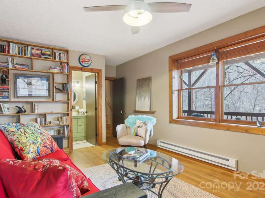 680 Creekside Drive, Maggie Valley, NC 28751.  MLS# CAR4232655, YatesRealty ID 20184. 
