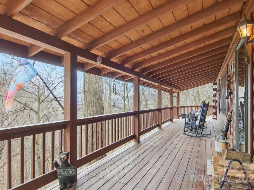 680 Creekside Drive, Maggie Valley, NC 28751.  MLS# CAR4232655, YatesRealty ID 20184. 