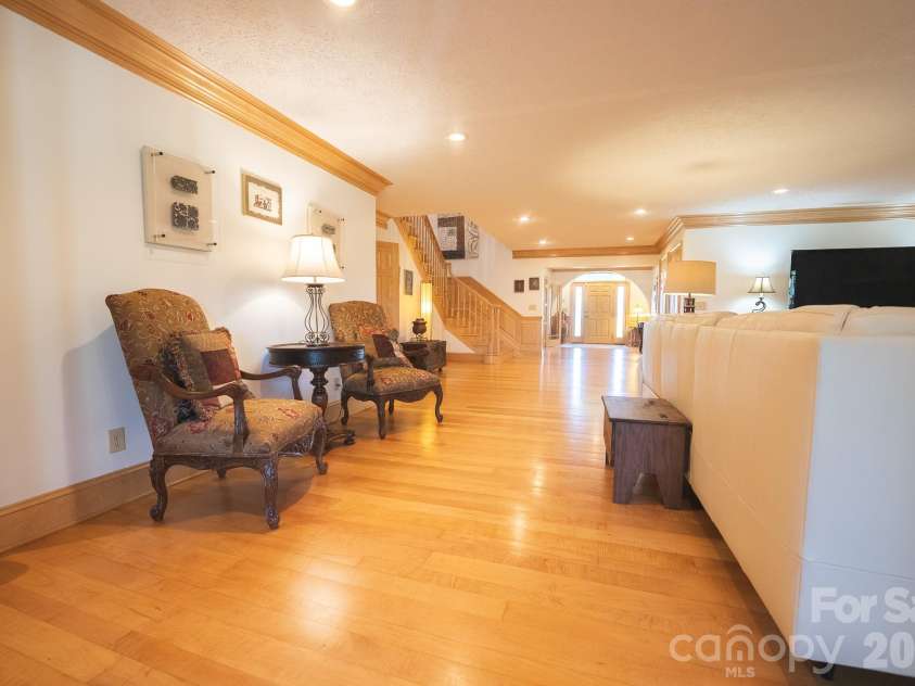 6985 Junaluska Road, Boone, NC 28607.  MLS# CAR4380137, YatesRealty ID 20185. 
