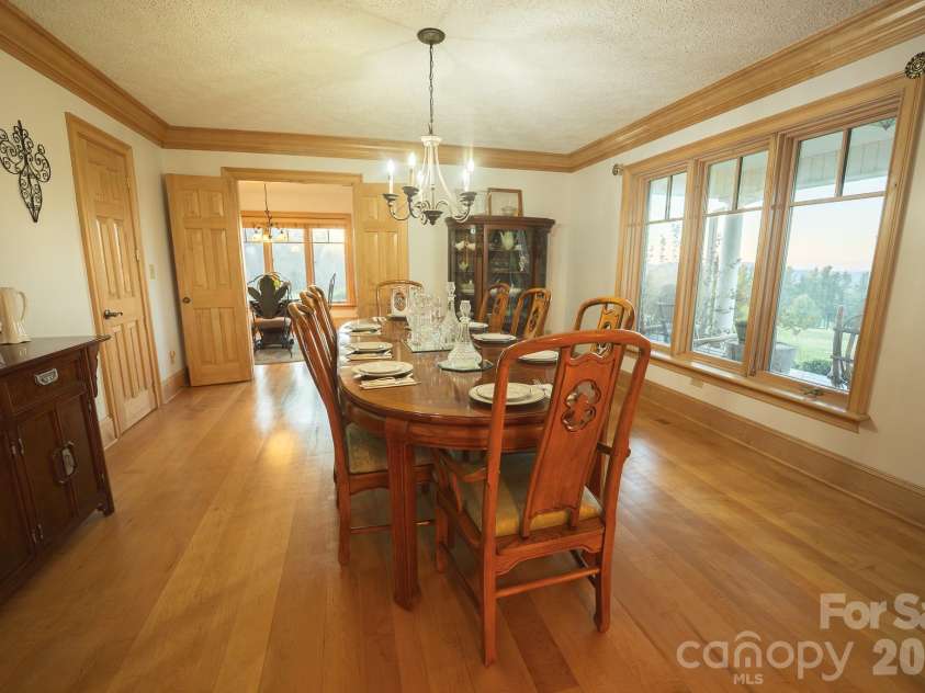 6985 Junaluska Road, Boone, NC 28607.  MLS# CAR4380137, YatesRealty ID 20185. 