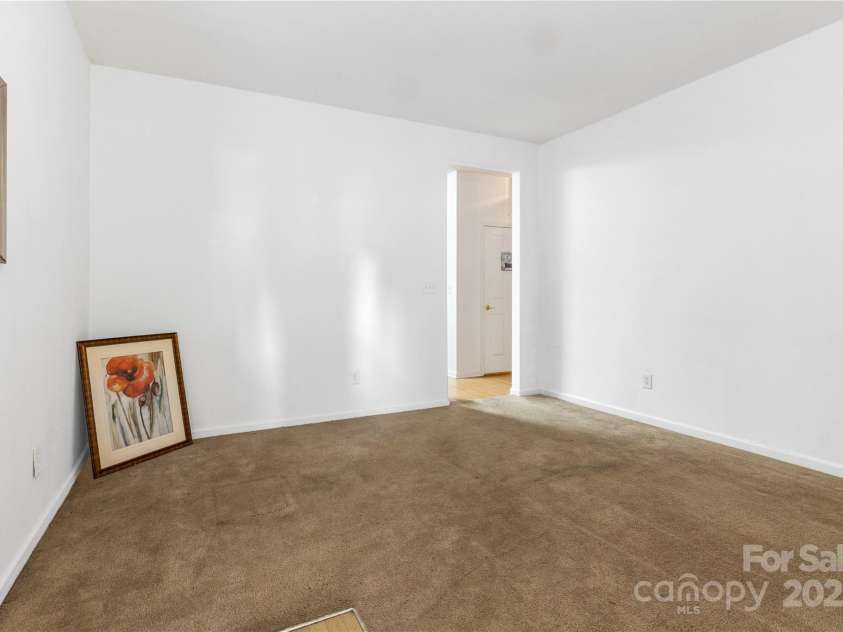 7138 Somerset Springs Drive, Charlotte, NC 28262.  MLS# CAR4267659, YatesRealty ID 20186. 