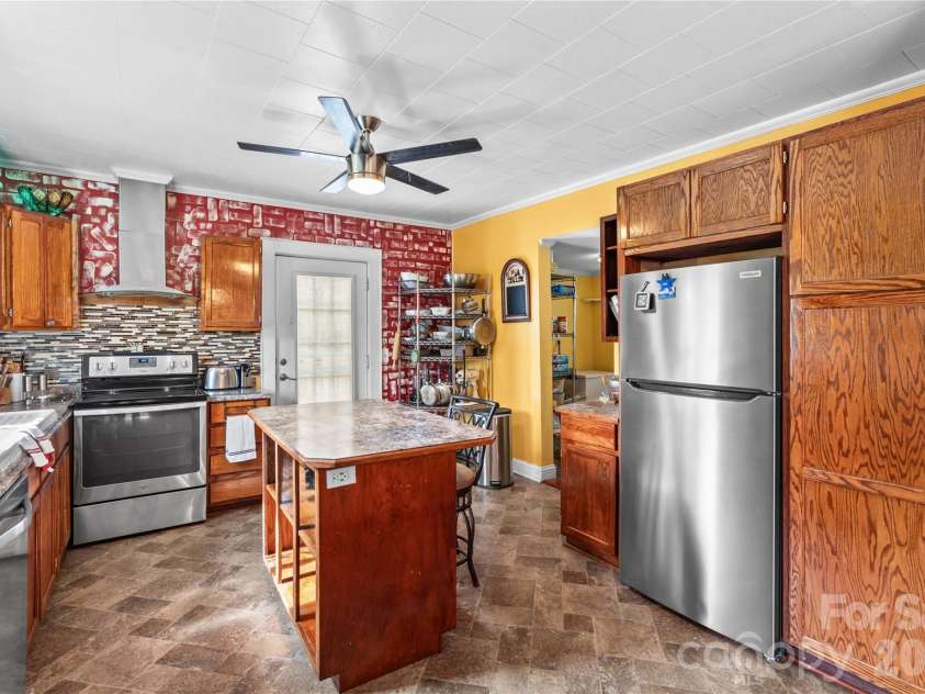 1022 Railroad Avenue, China Grove, NC 28023.  MLS# CAR4354651, YatesRealty ID 20187. 