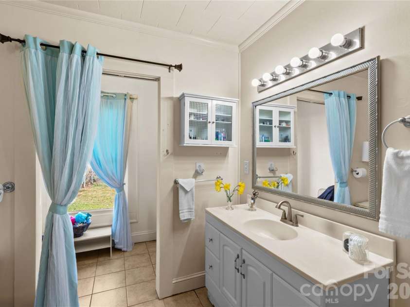1022 Railroad Avenue, China Grove, NC 28023.  MLS# CAR4354651, YatesRealty ID 20187. 