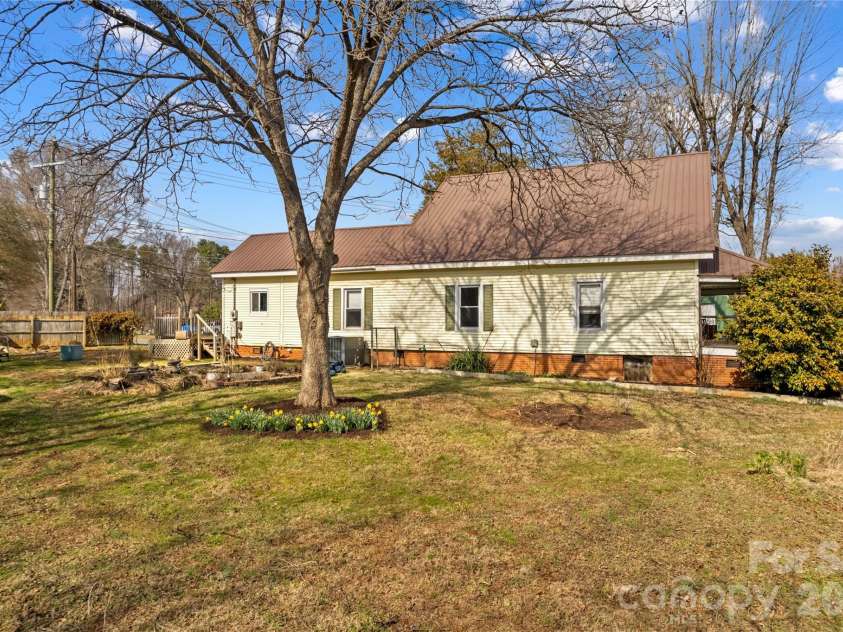 1022 Railroad Avenue, China Grove, NC 28023.  MLS# CAR4354651, YatesRealty ID 20187. 
