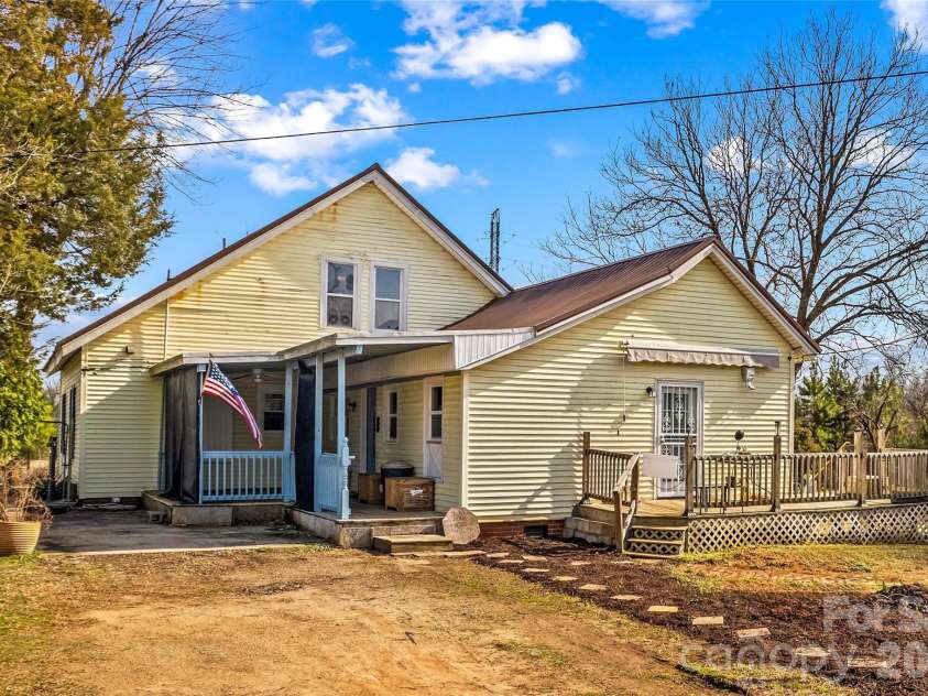 1022 Railroad Avenue, China Grove, NC 28023.  MLS# CAR4354651, YatesRealty ID 20187. View from driveway