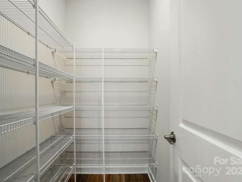 908 Westminster Drive, Statesville, NC 28677.  MLS# CAR4255889, YatesRealty ID 20188. 