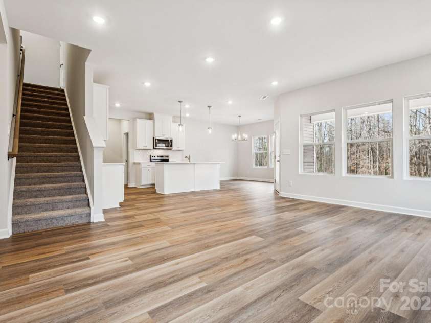 908 Westminster Drive, Statesville, NC 28677.  MLS# CAR4255889, YatesRealty ID 20188. 