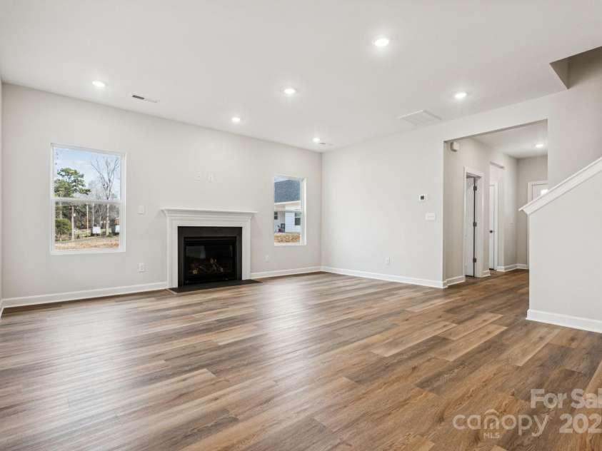 908 Westminster Drive, Statesville, NC 28677.  MLS# CAR4255889, YatesRealty ID 20188. 