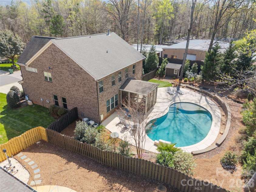 921 Rock Forest Way, Fort Mill, SC 29707.  MLS# CAR4359119, YatesRealty ID 20189. 