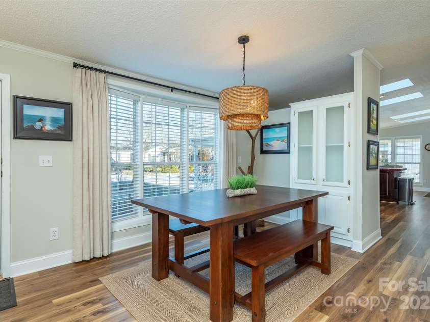 428 Riverwind Drive, Hendersonville, NC 28739.  MLS# CAR4331015, YatesRealty ID 2019. 