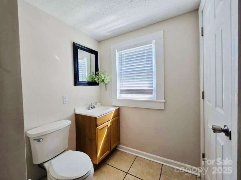 825 Margate Avenue, Kannapolis, NC 28081.  MLS# CAR4306099, YatesRealty ID 2019. 