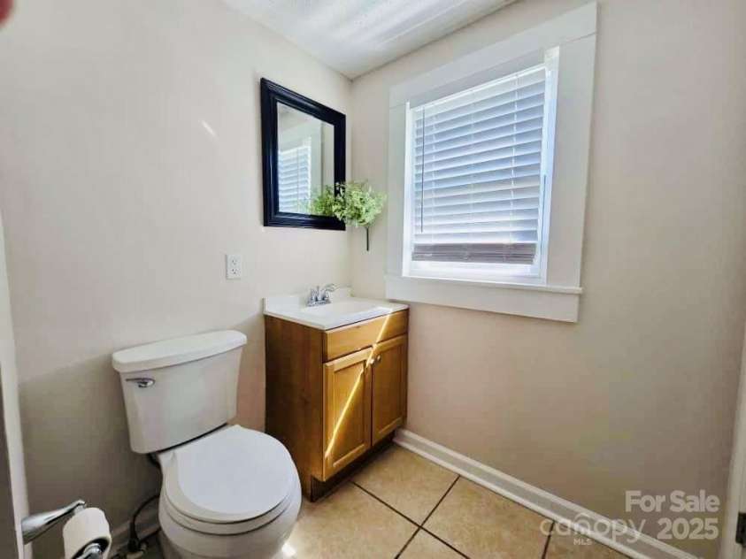 825 Margate Avenue, Kannapolis, NC 28081.  MLS# CAR4306099, YatesRealty ID 2019. 