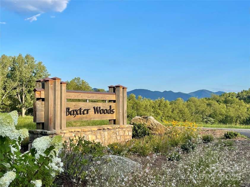 17 Baxter Woods Lane, Candler, NC 28715.  MLS# CAR4267749, YatesRealty ID 20190. 