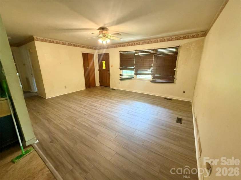 781 Rock Road, Rutherfordton, NC 28139.  MLS# CAR4379567, YatesRealty ID 20190. 