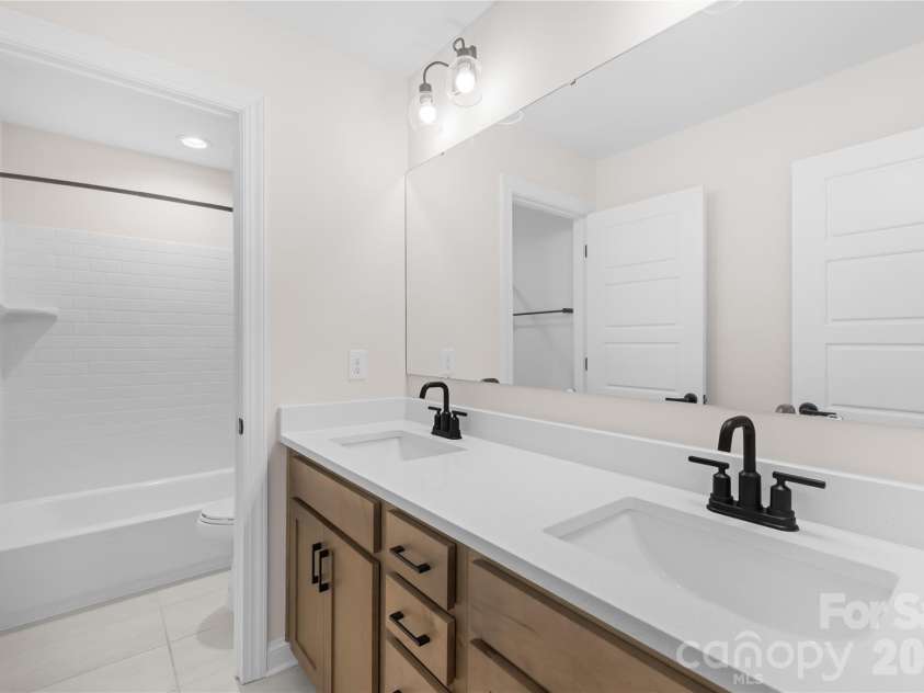 3823 Dahlia Drive, Harrisburg, NC 28075.  MLS# CAR4372342, YatesRealty ID 20191. 