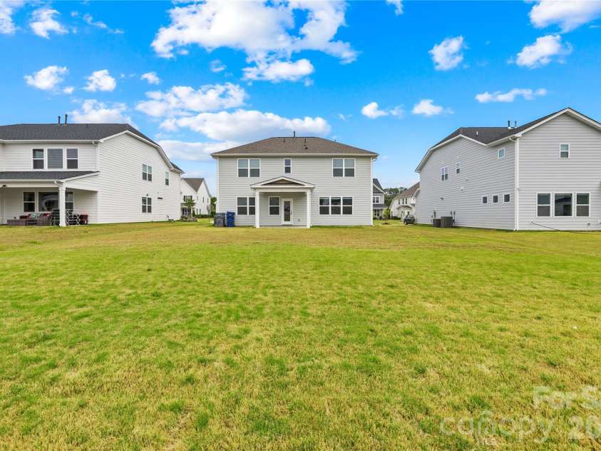3823 Dahlia Drive, Harrisburg, NC 28075.  MLS# CAR4372342, YatesRealty ID 20191. 