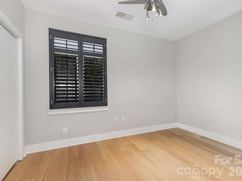772 Cotton Gin Alley, Davidson, NC 28036.  MLS# CAR4334928, YatesRealty ID 20192. 