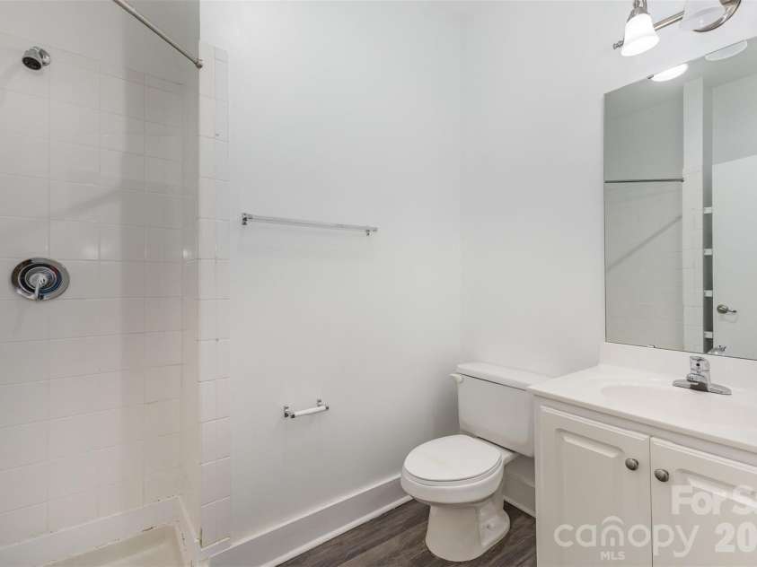 772 Cotton Gin Alley, Davidson, NC 28036.  MLS# CAR4334928, YatesRealty ID 20192. 