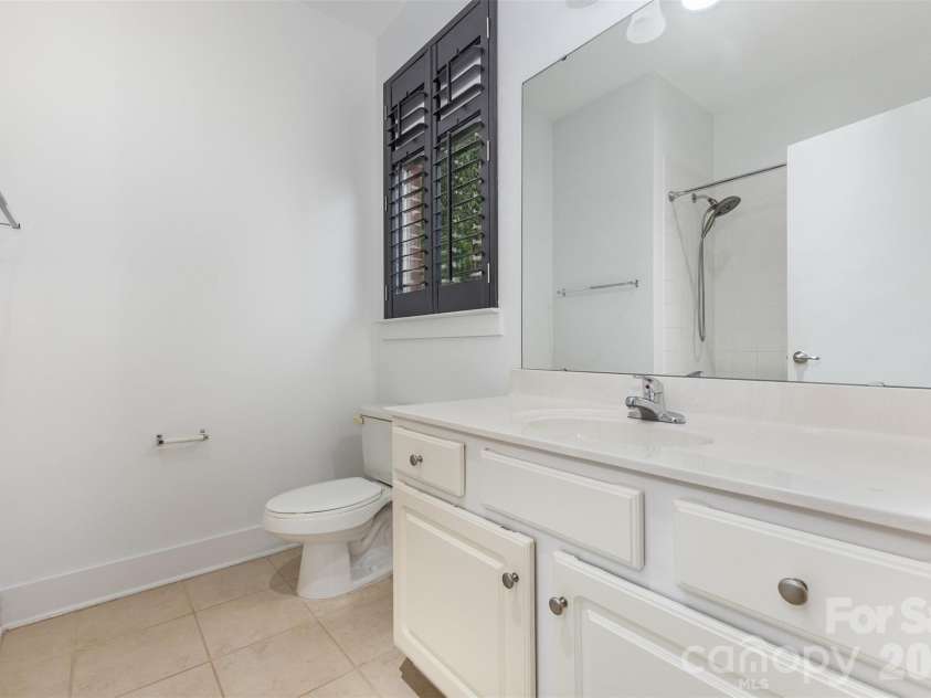 772 Cotton Gin Alley, Davidson, NC 28036.  MLS# CAR4334928, YatesRealty ID 20192. 