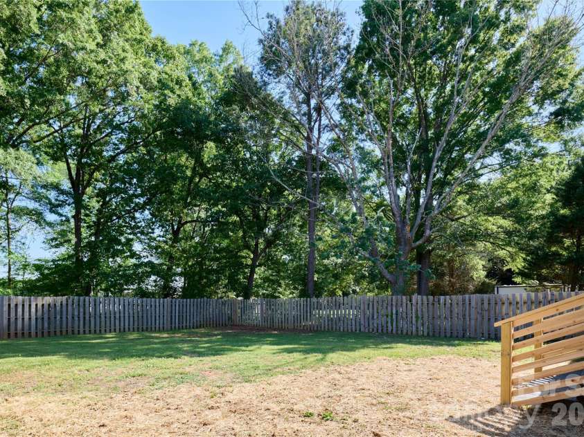 408 Midway Drive, Indian Trail, NC 28079.  MLS# CAR4379243, YatesRealty ID 20193. 