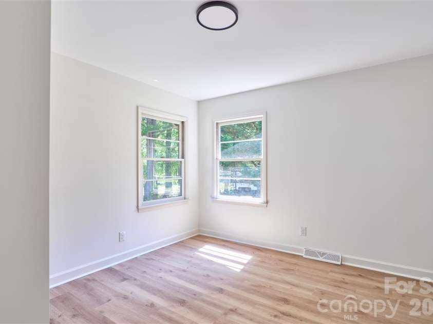 408 Midway Drive, Indian Trail, NC 28079.  MLS# CAR4379243, YatesRealty ID 20193. 