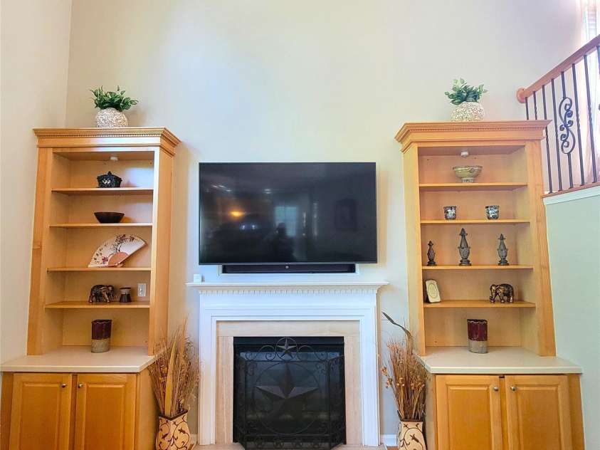 9310 Autumn Applause Drive, Charlotte, NC 28277.  MLS# CAR4366410, YatesRealty ID 20194. 