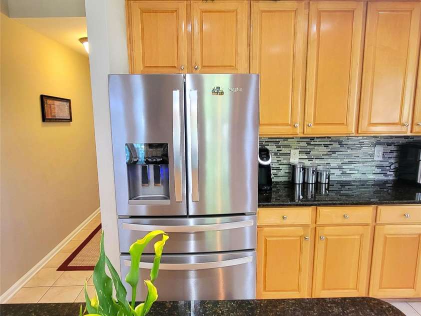 9310 Autumn Applause Drive, Charlotte, NC 28277.  MLS# CAR4366410, YatesRealty ID 20194. 