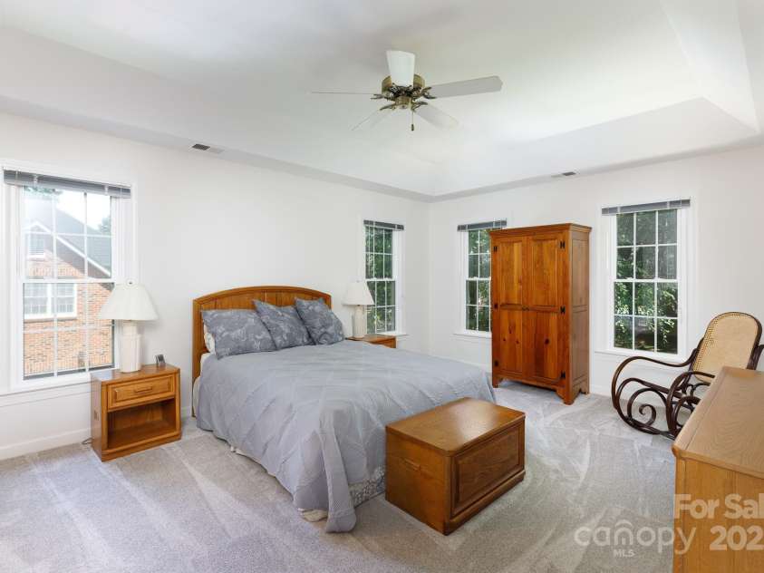 9901 Pallisers Terrace, Charlotte, NC 28210.  MLS# CAR4263147, YatesRealty ID 20194. 