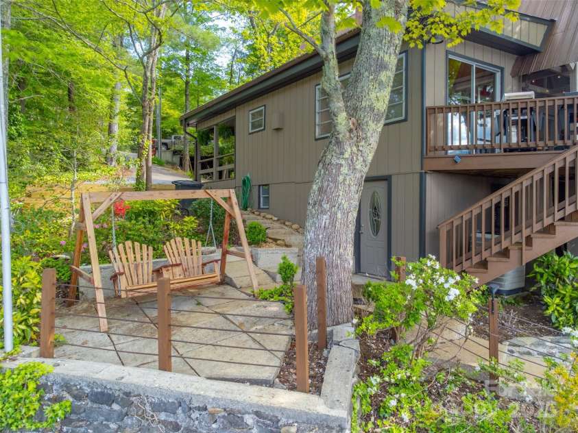 214 Sequoyah Trail, Robbinsville, NC 28771.  MLS# CAR4259902, YatesRealty ID 20195. 