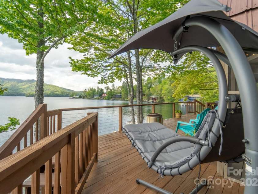 214 Sequoyah Trail, Robbinsville, NC 28771.  MLS# CAR4259902, YatesRealty ID 20195. 