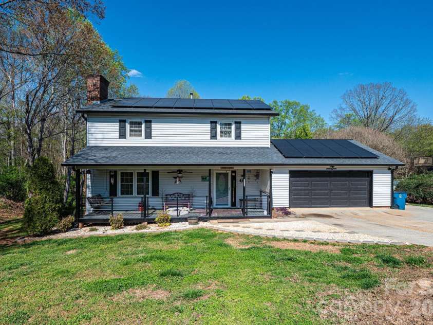 3229 15th Avenue, Conover, NC 28613.  MLS# CAR4364838, YatesRealty ID 20195. 