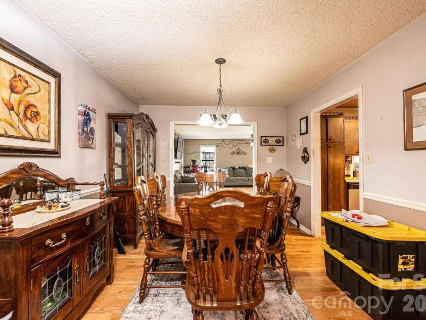 3229 15th Avenue, Conover, NC 28613.  MLS# CAR4364838, YatesRealty ID 20195. 