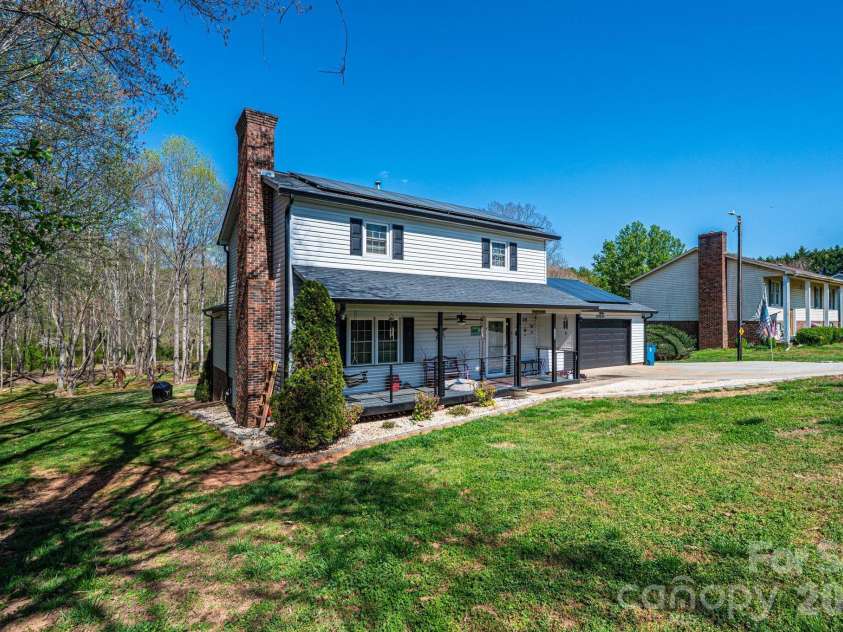 3229 15th Avenue, Conover, NC 28613.  MLS# CAR4364838, YatesRealty ID 20195. 