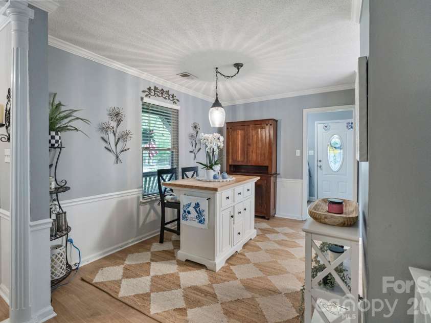 6129 Old Meadow Road, Mint Hill, NC 28227.  MLS# CAR4373275, YatesRealty ID 20198. 