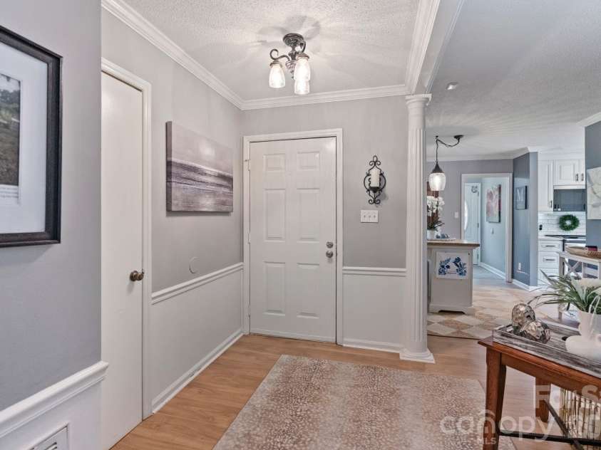 6129 Old Meadow Road, Mint Hill, NC 28227.  MLS# CAR4373275, YatesRealty ID 20198. 