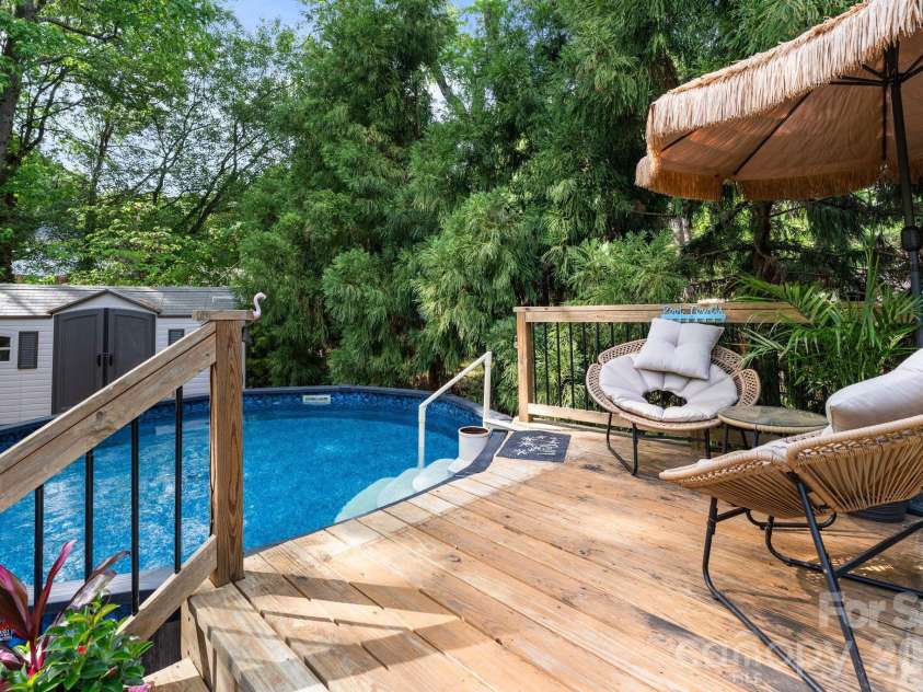 6129 Old Meadow Road, Mint Hill, NC 28227.  MLS# CAR4373275, YatesRealty ID 20198. 