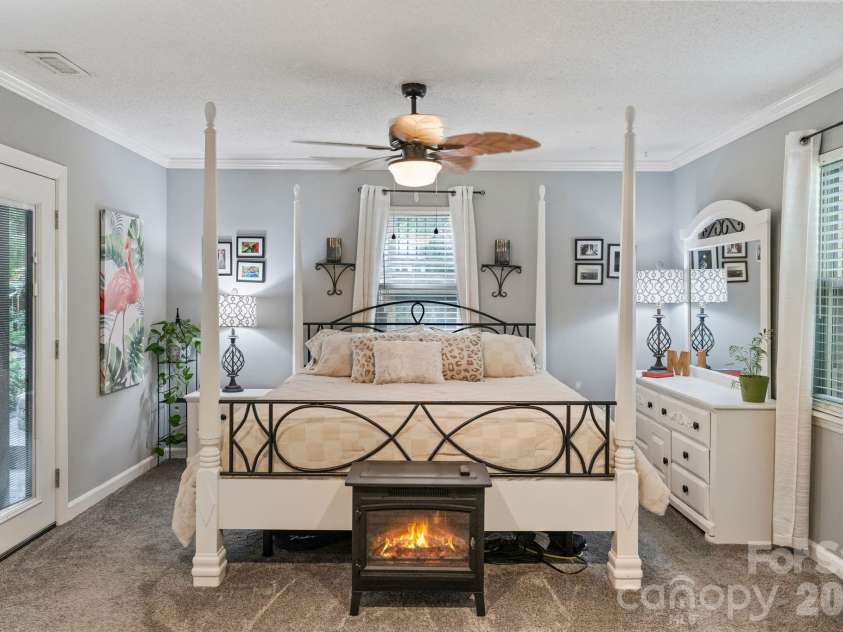 6129 Old Meadow Road, Mint Hill, NC 28227.  MLS# CAR4373275, YatesRealty ID 20198. Primary Bedroom