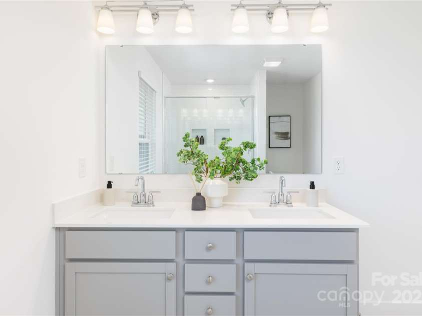 32616 Millingport Road, New London, NC 28127.  MLS# CAR4260656, YatesRealty ID 20199. 