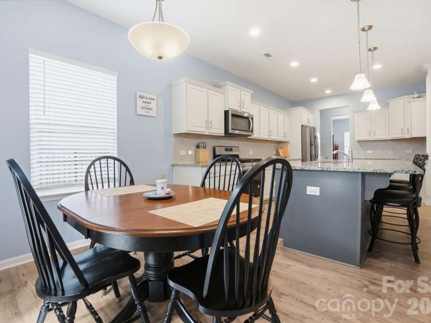 4615 Selhurst Drive, Fort Mill, SC 29707.  MLS# CAR4377568, YatesRealty ID 20199. 