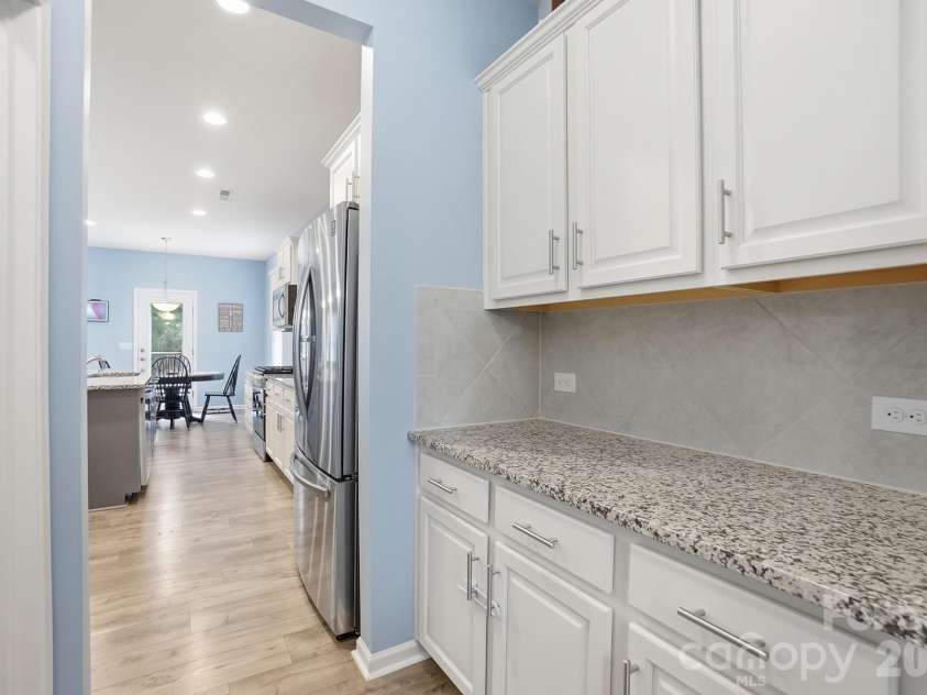 4615 Selhurst Drive, Fort Mill, SC 29707.  MLS# CAR4377568, YatesRealty ID 20199. 