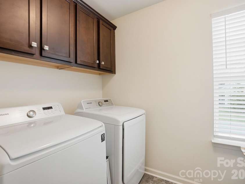 4615 Selhurst Drive, Fort Mill, SC 29707.  MLS# CAR4377568, YatesRealty ID 20199. 