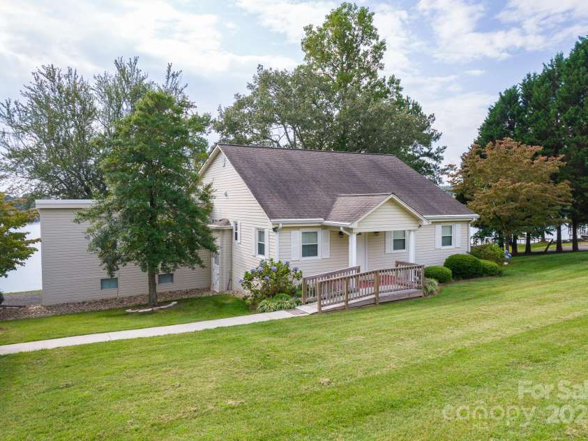 287 Wildlife Club Lane, Taylorsville, NC 28681.  MLS# CAR4299245, YatesRealty ID 2020. 