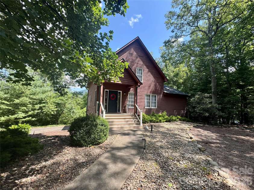 125 Buffalo Trail, Asheville, NC 28805.  MLS# CAR4332345, YatesRealty ID 20200. 