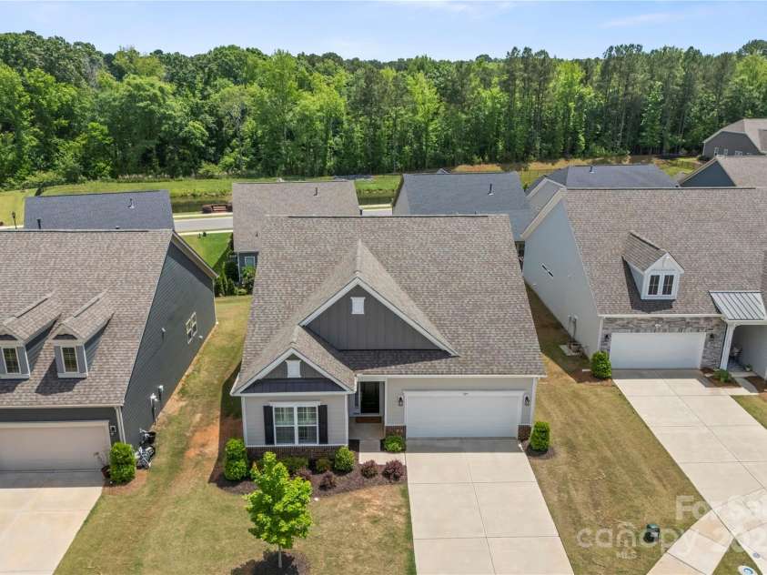 329 Brambling Court, Wesley Chapel, NC 28110.  MLS# CAR4251644, YatesRealty ID 20201. 