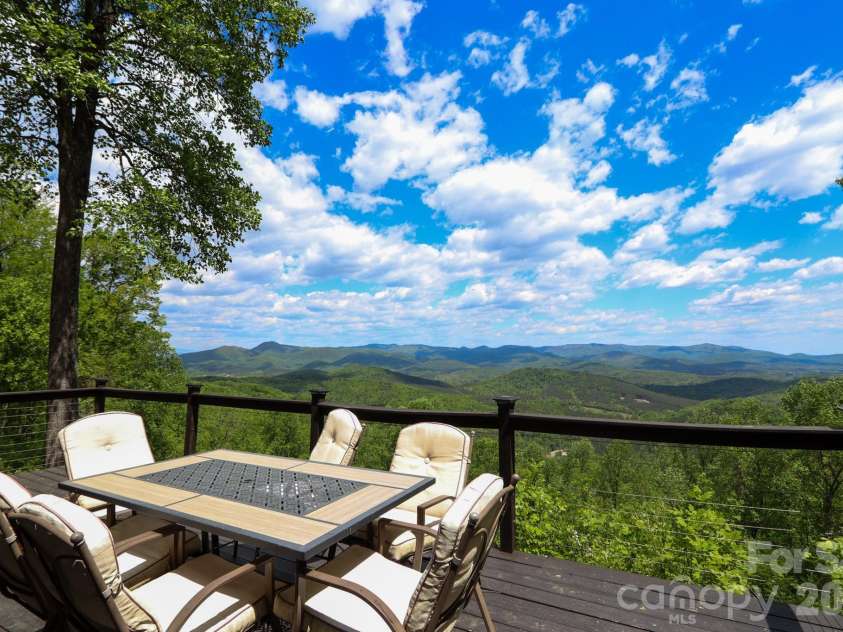 347 Valleyview Drive, Bostic, NC 28018.  MLS# CAR4376877, YatesRealty ID 20201. 